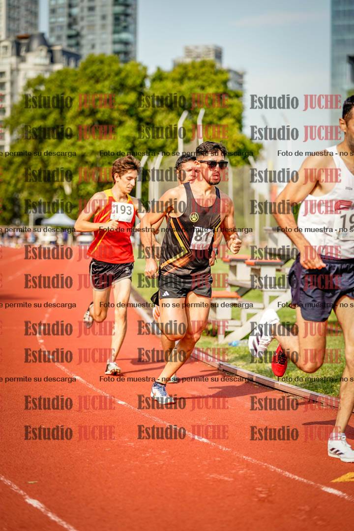 Fotos de los 3000 m llanos de varones