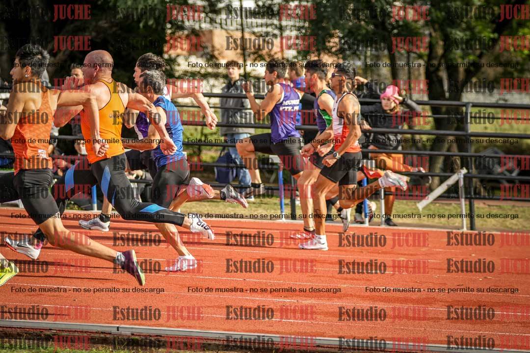 Fotos de los 100 m llanos de varones