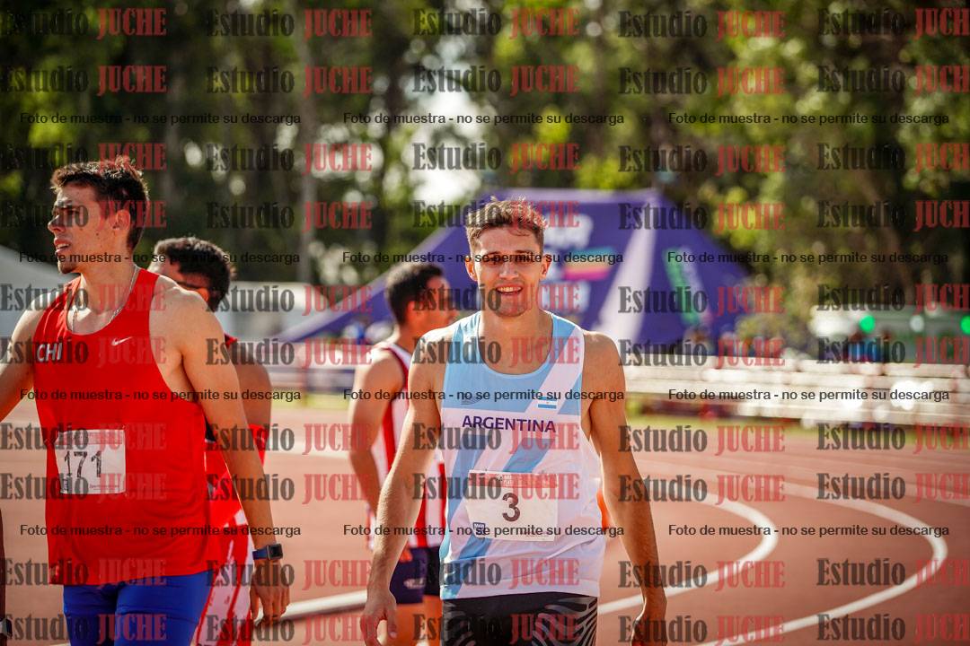 Fotos de algunos extras y podios del día 3