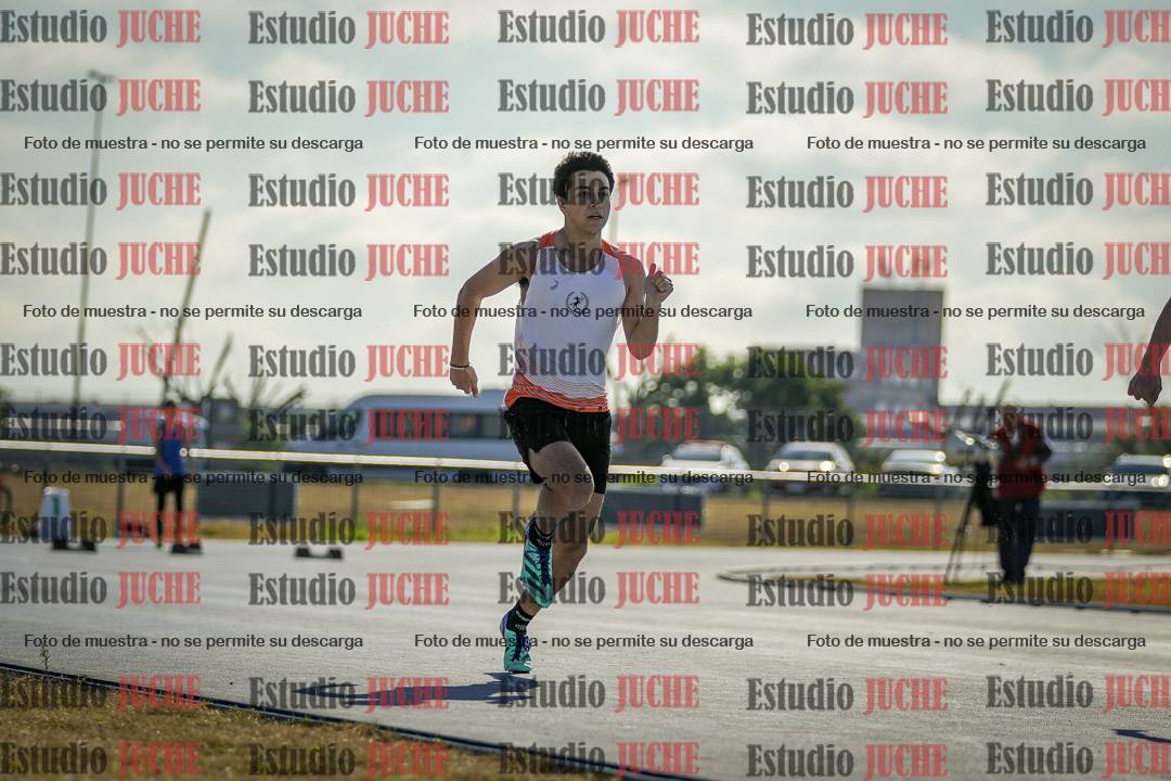 Fotos de los 100 m llanos de varones