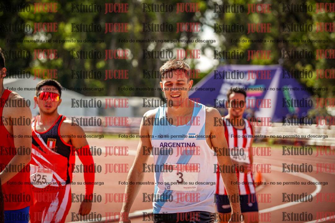 Fotos de algunos extras y podios del día 3