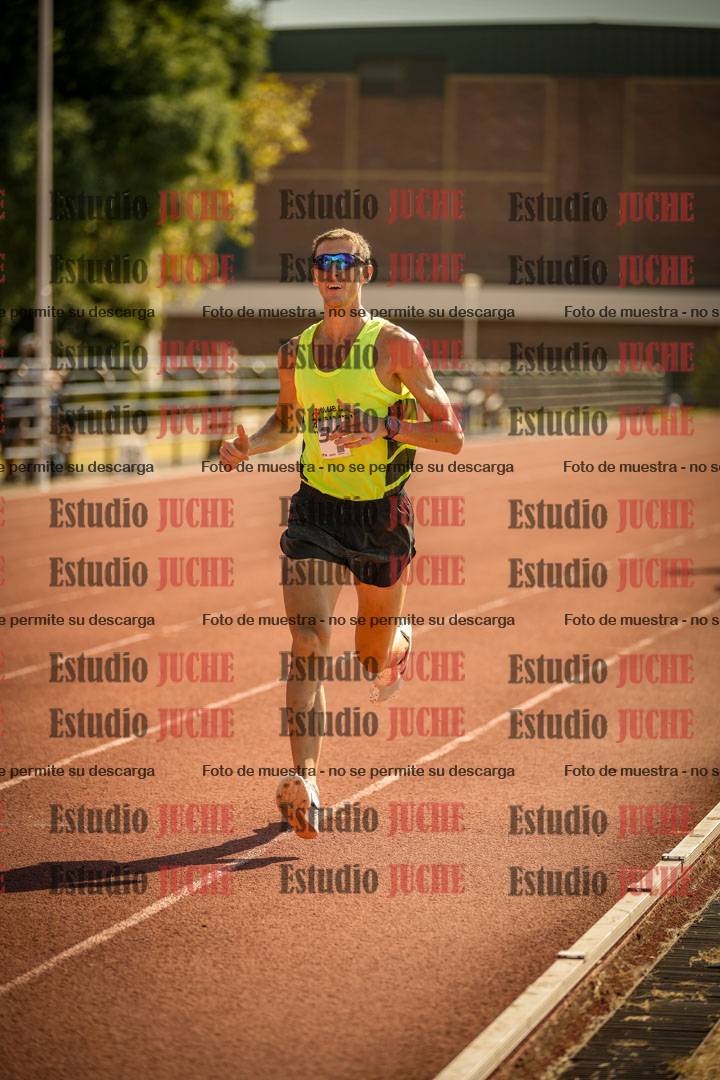 Fotos de los 3000 m llanos de varones