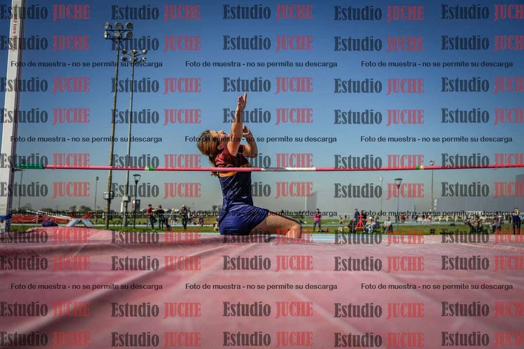 Fotos del salto en alto de mujeres - heptatlón 2