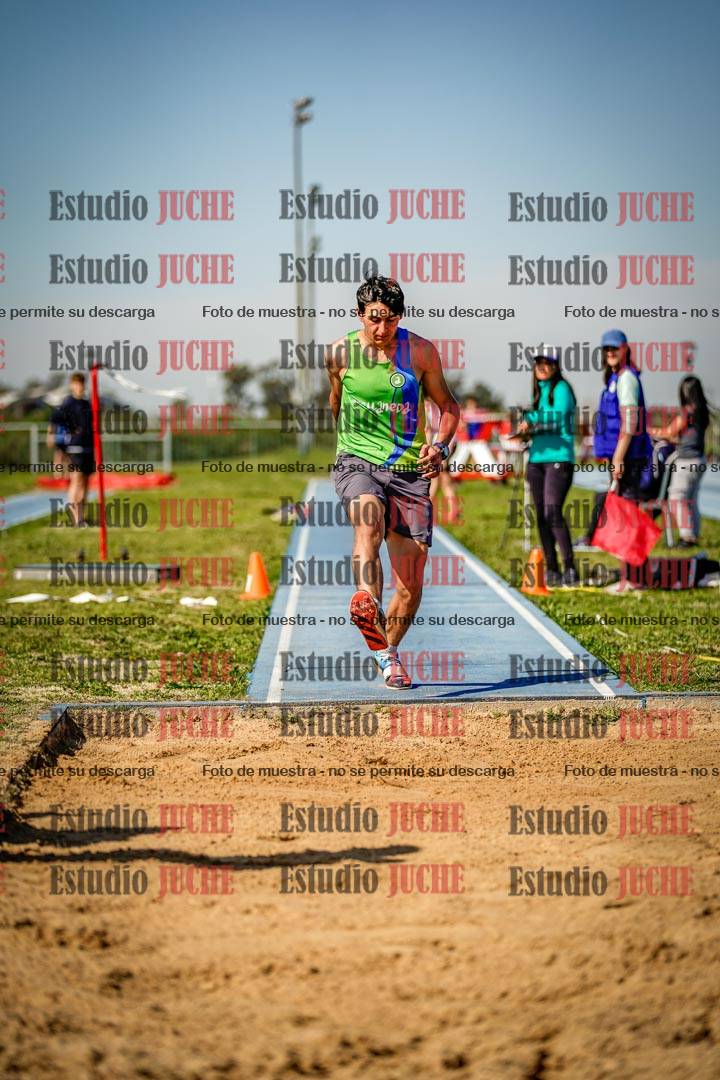 Fotos del salto triple de varones