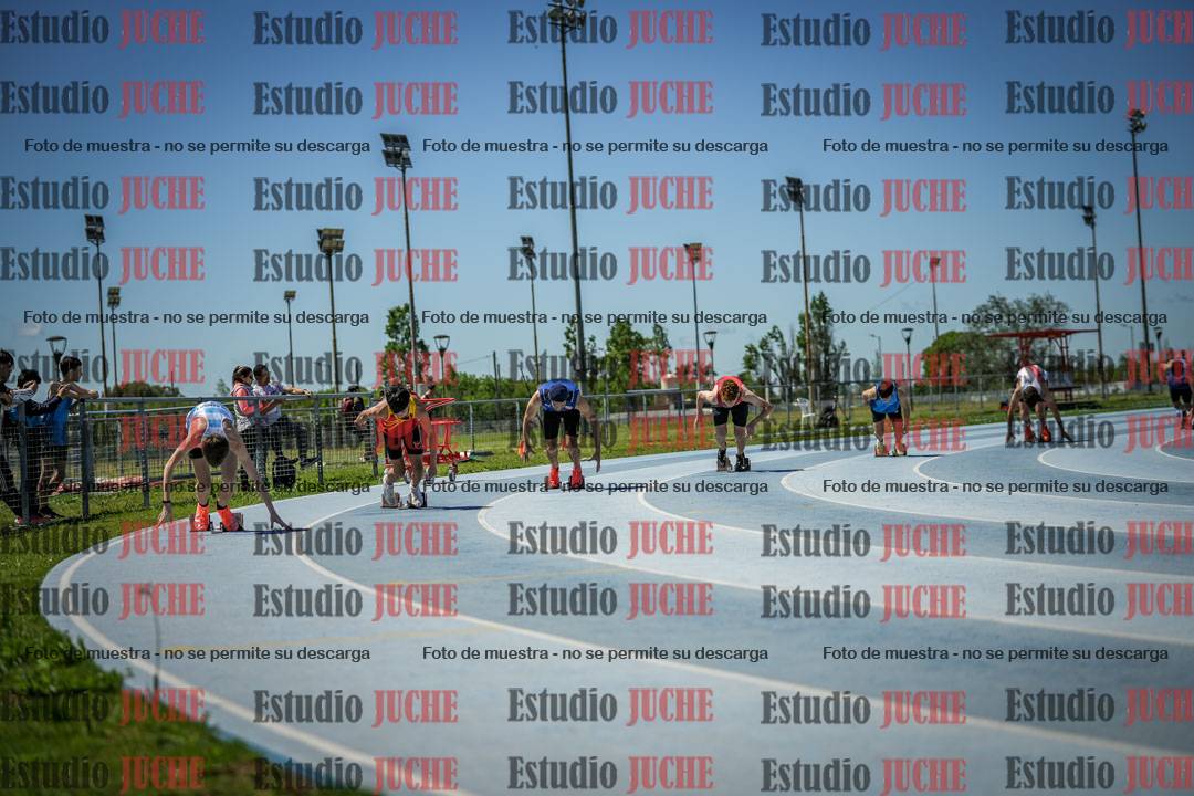 Fotos de los 200 m llanos de varones