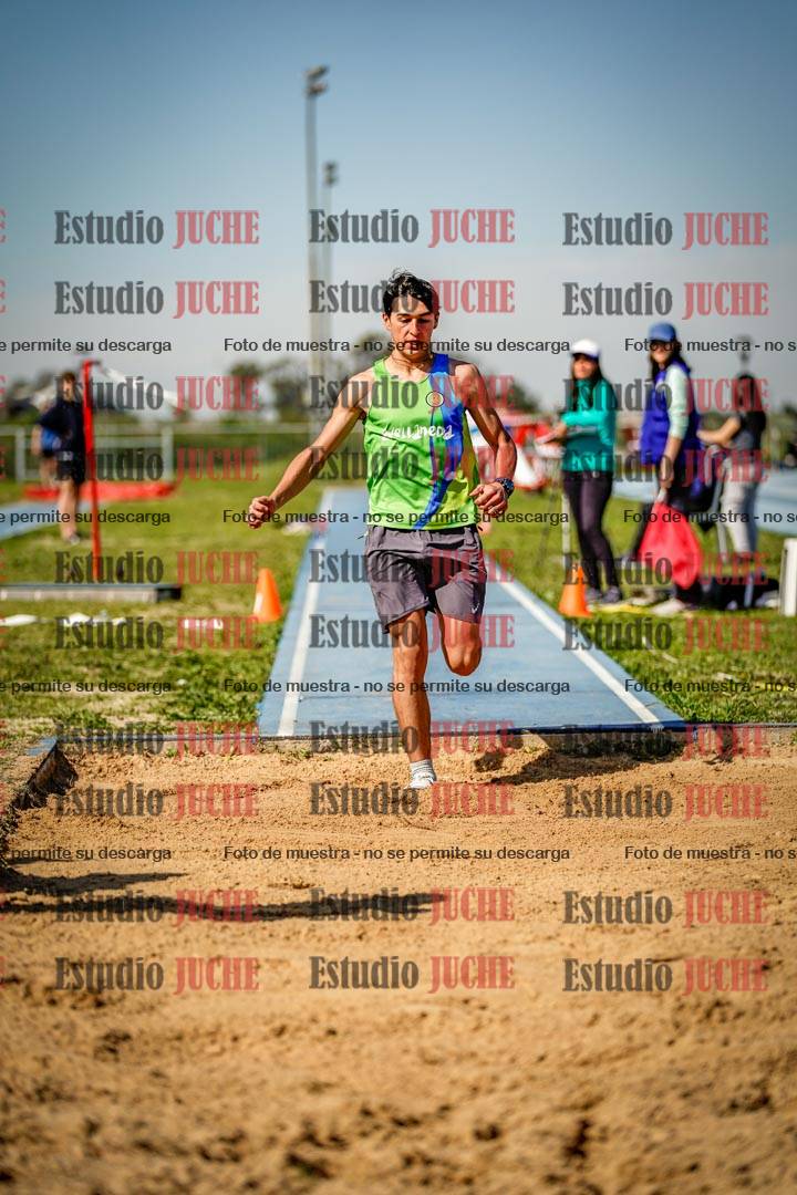 Fotos del salto triple de varones