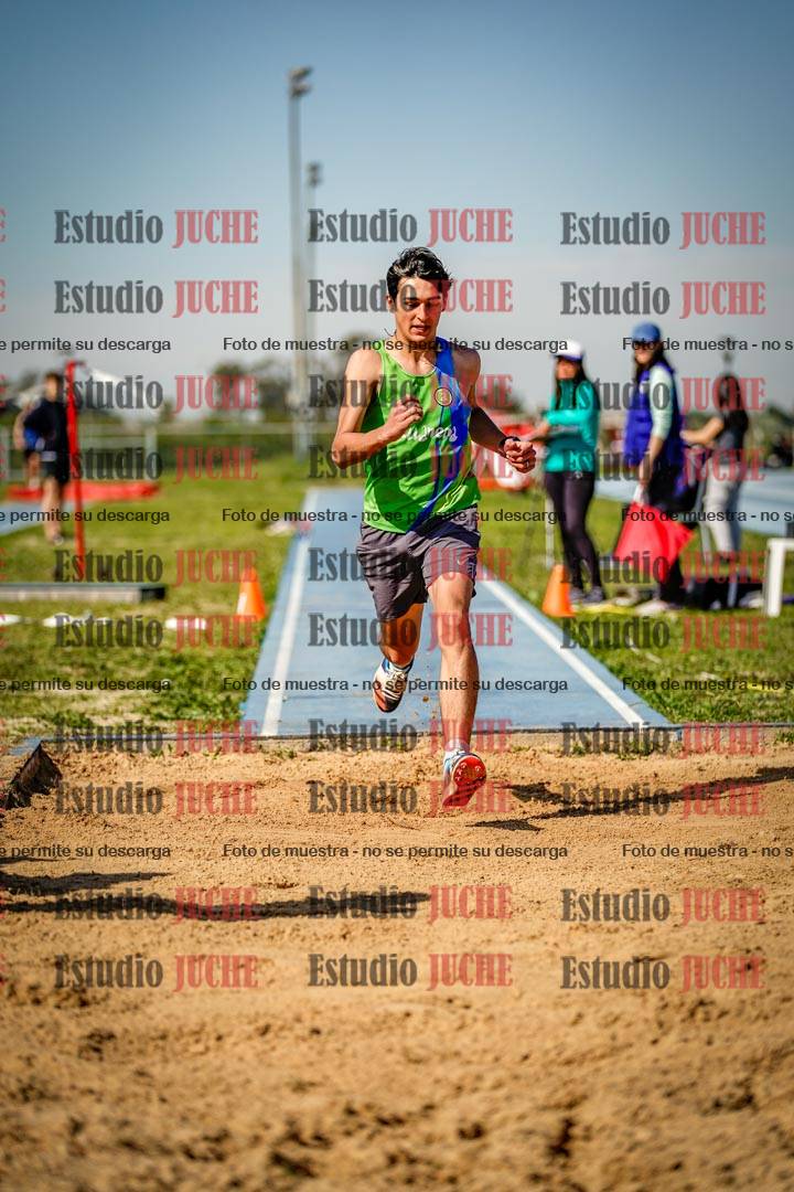 Fotos del salto triple de varones