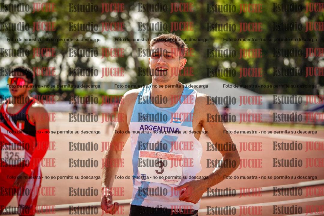 Fotos de algunos extras y podios del día 3