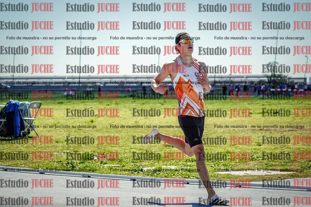 Fotos de los 200 m llanos de varones