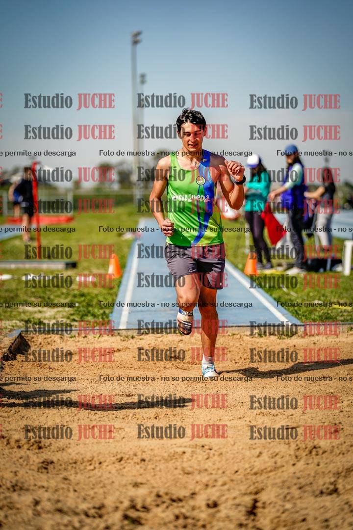 Fotos del salto triple de varones