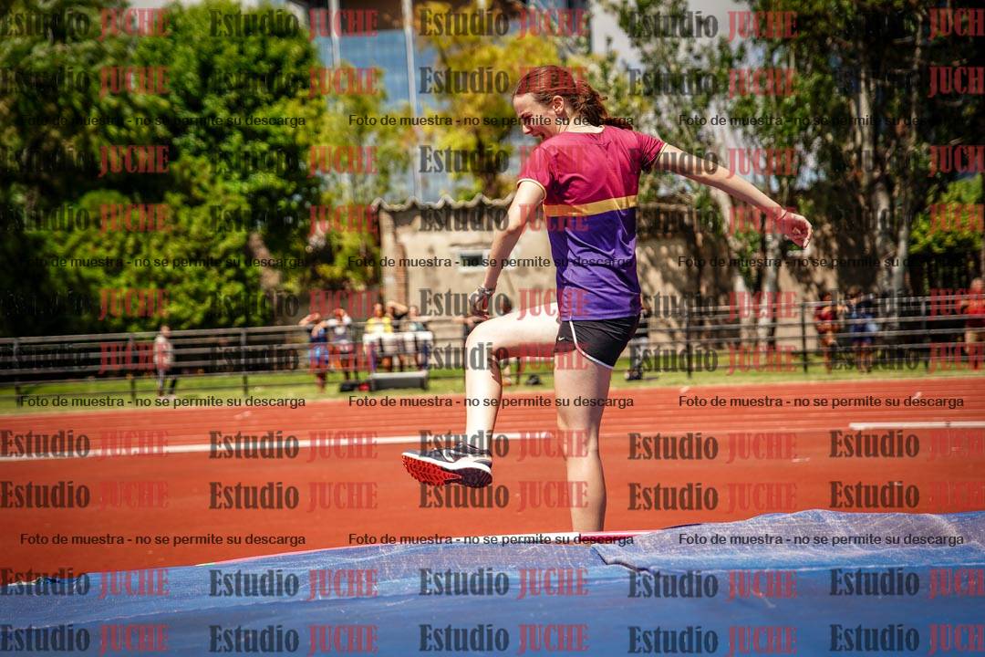 Fotos del salto en alto de mujeres