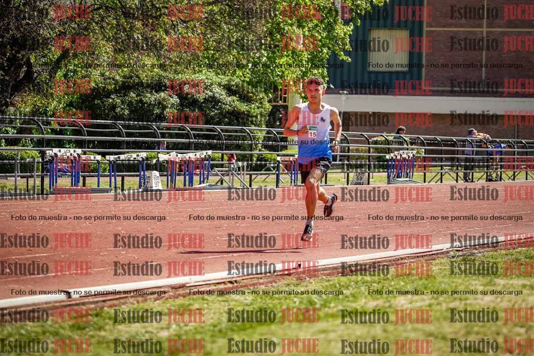 Fotos de los 2400 m de varones