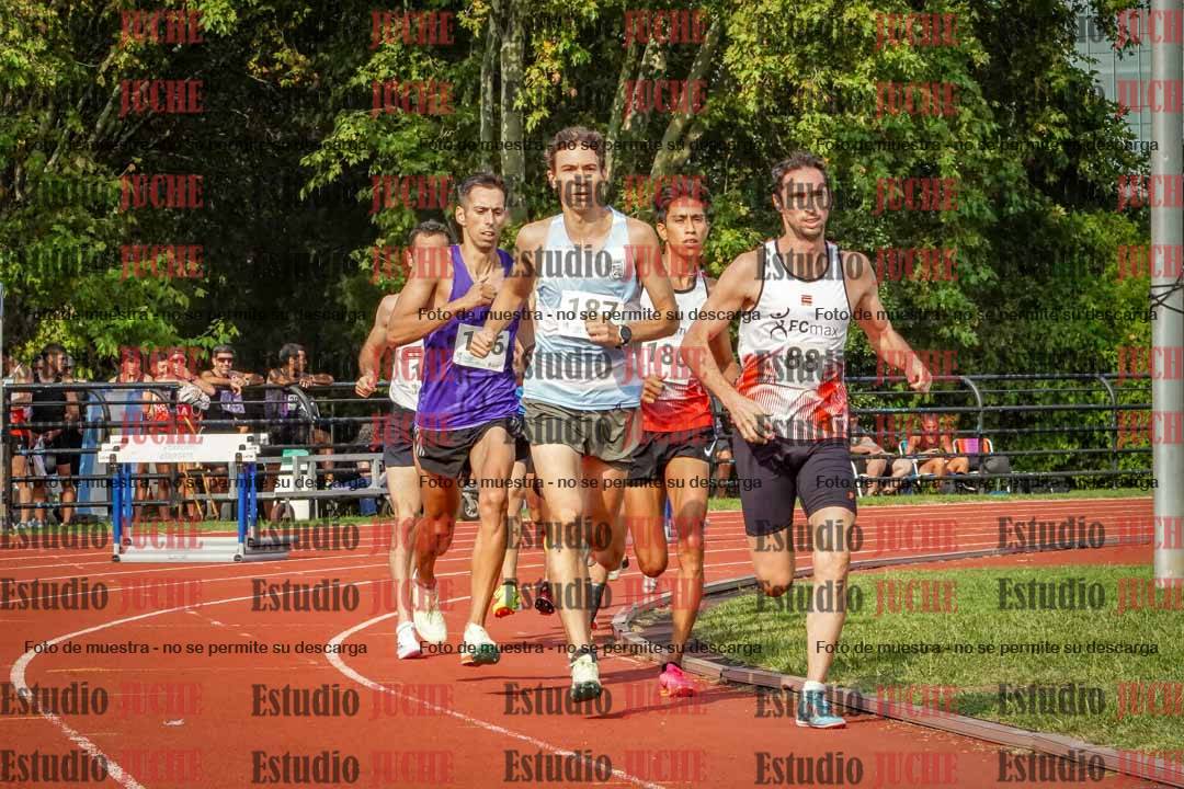 Fotos de los 3000 m llanos de varones