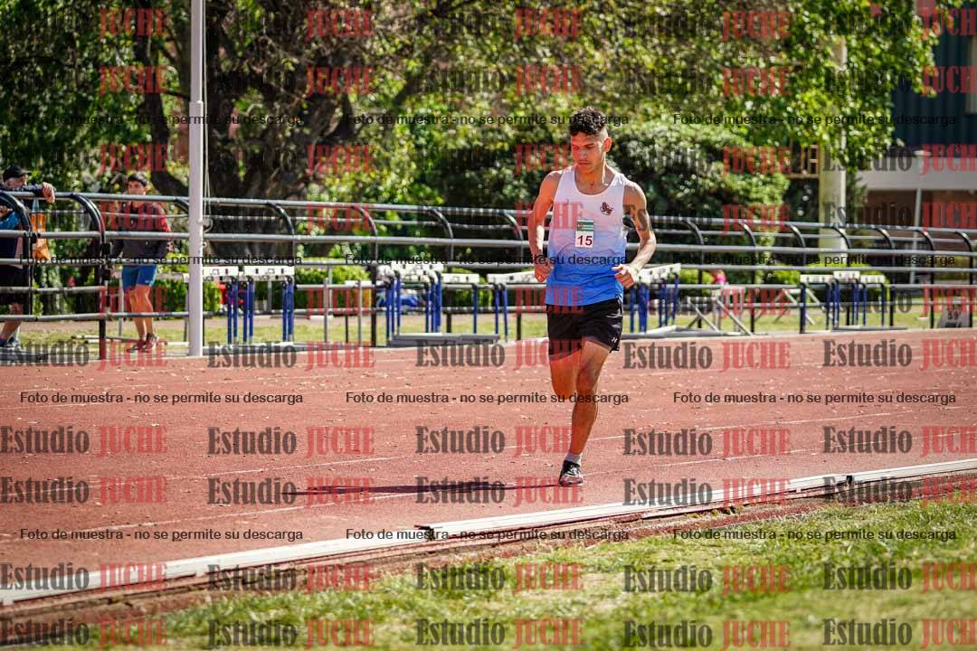 Fotos de los 2400 m de varones