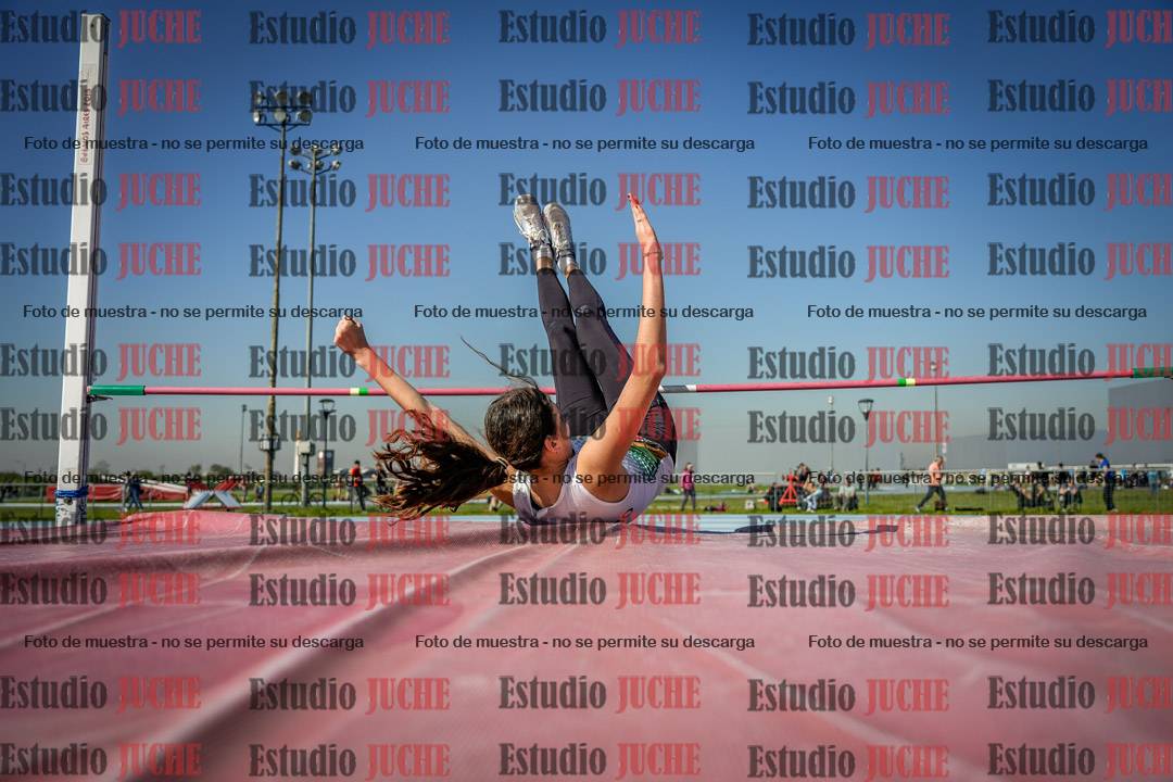 Fotos del salto en alto de mujeres - heptatlón 2
