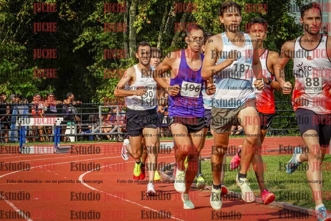 Fotos de los 3000 m llanos de varones