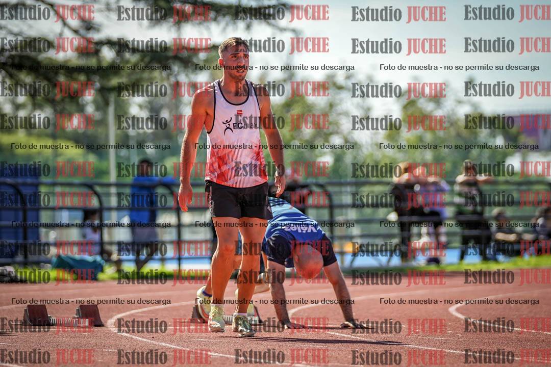 Fotos de los 100 m llanos de varones