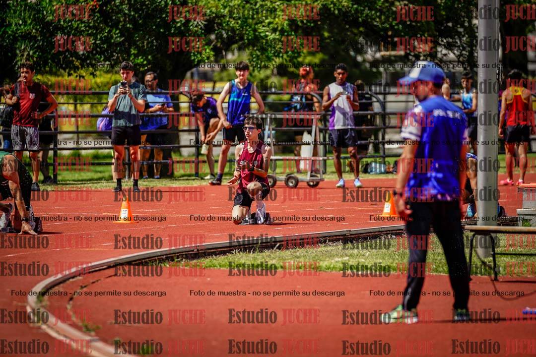 Fotos de los 200 m llanos de varones