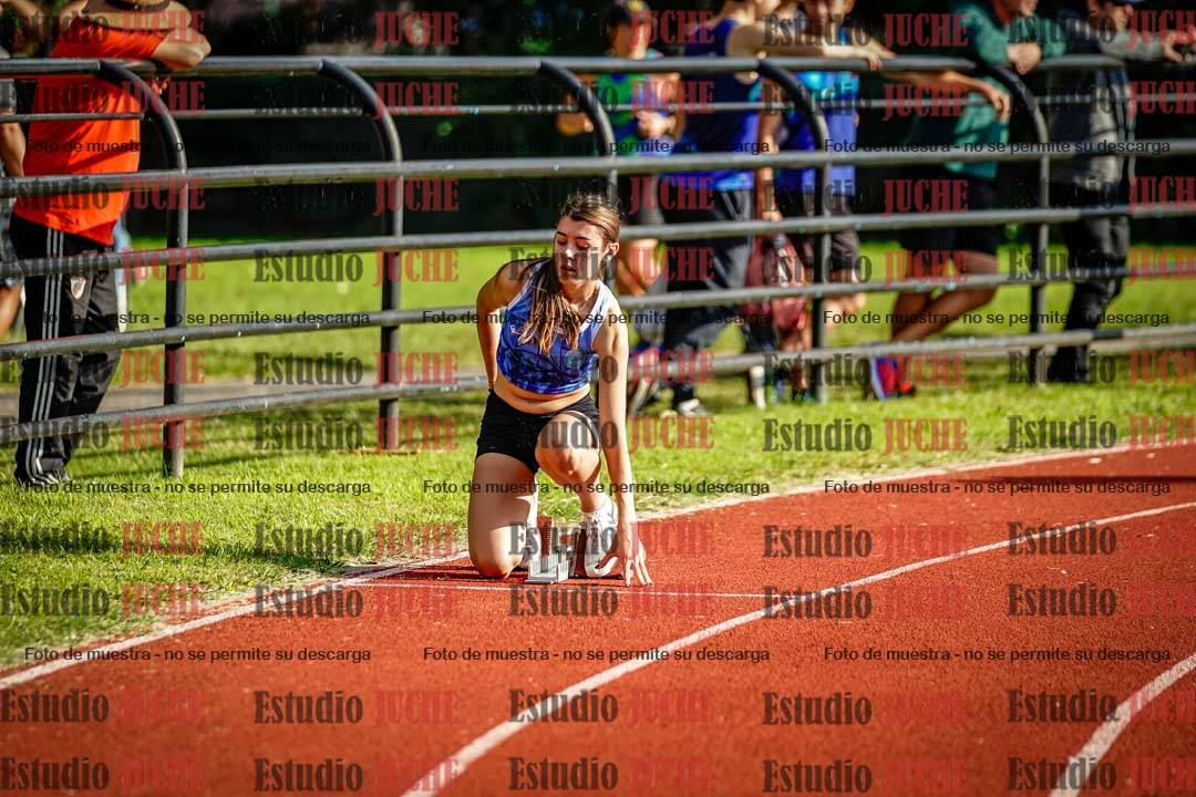 Fotos de los 400 m con vallas de mujeres