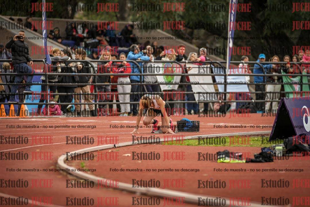 Fotos de los 400 m con vallas de mujeres