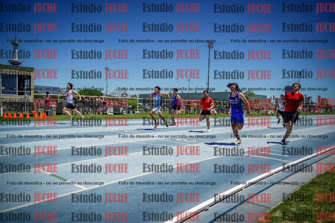 Fotos de los 100 m llanos de varones