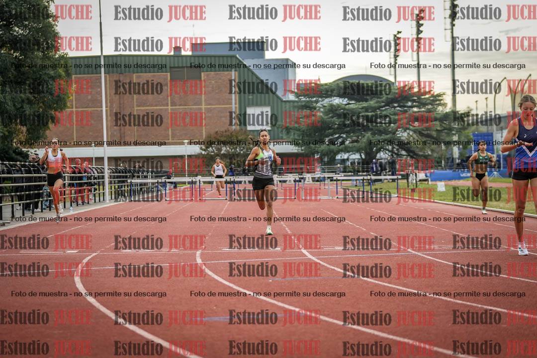 Fotos de los 400 m con vallas de mujeres