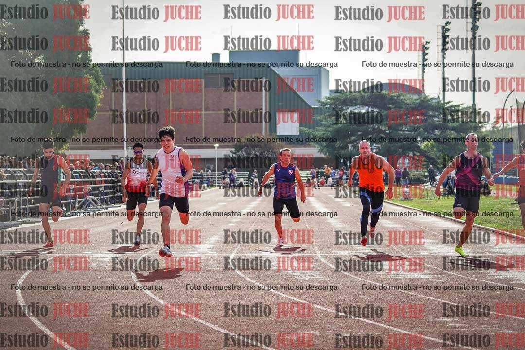 Fotos de los 100 m llanos de varones