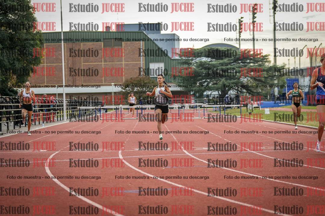 Fotos de los 400 m con vallas de mujeres