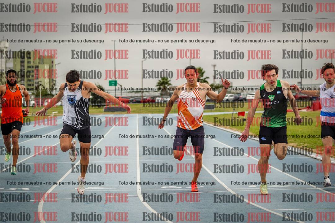 Fotos de los 400 m llanos de varones