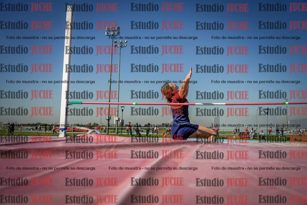 Fotos del salto en alto de mujeres - heptatlón 2