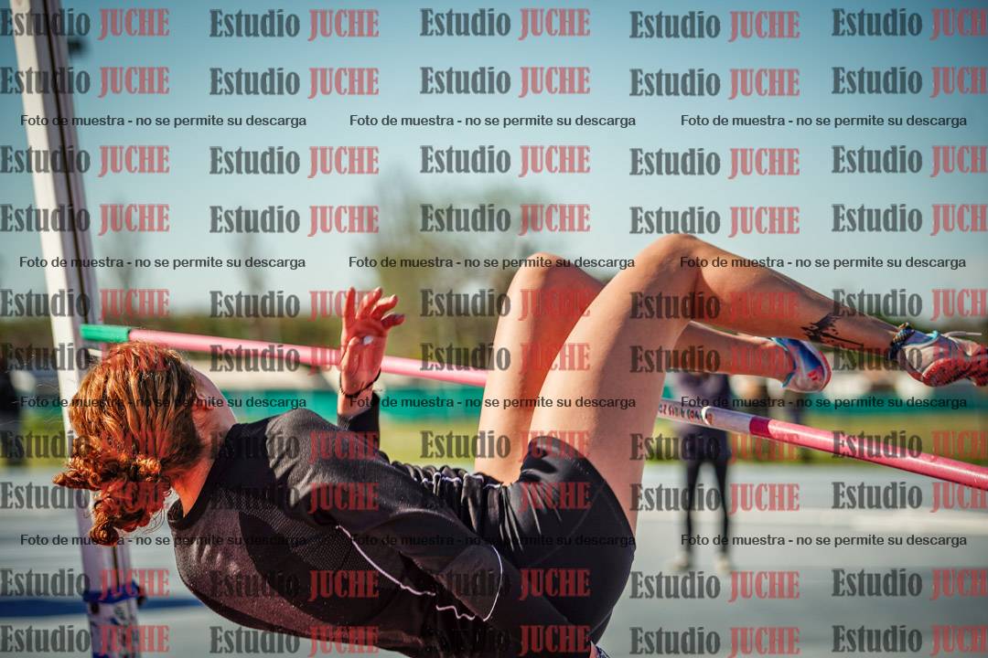 Fotos del salto en alto de mujeres