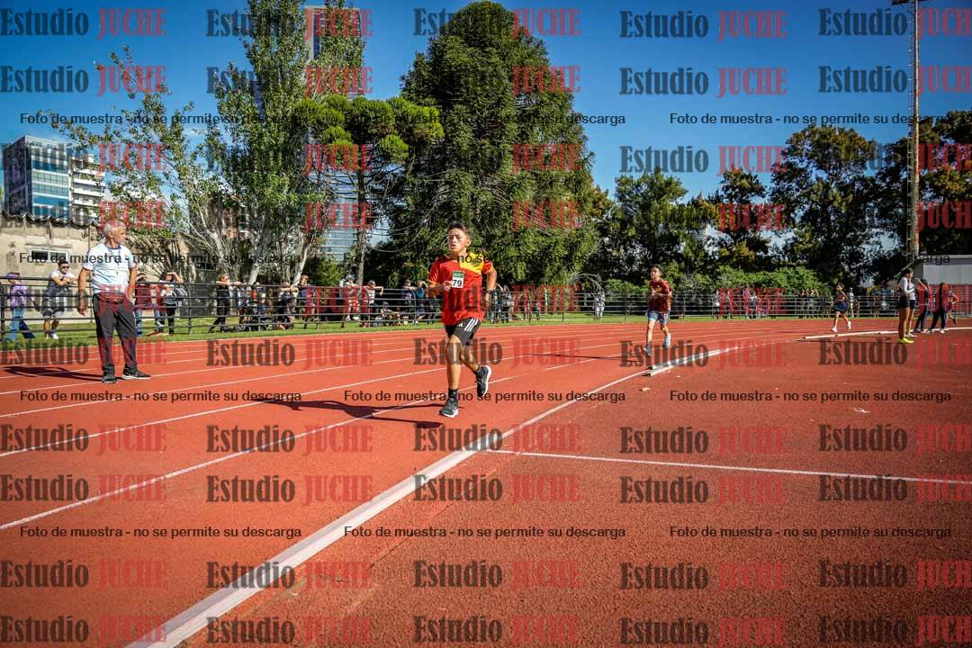 Fotos de los 1200 m de varones