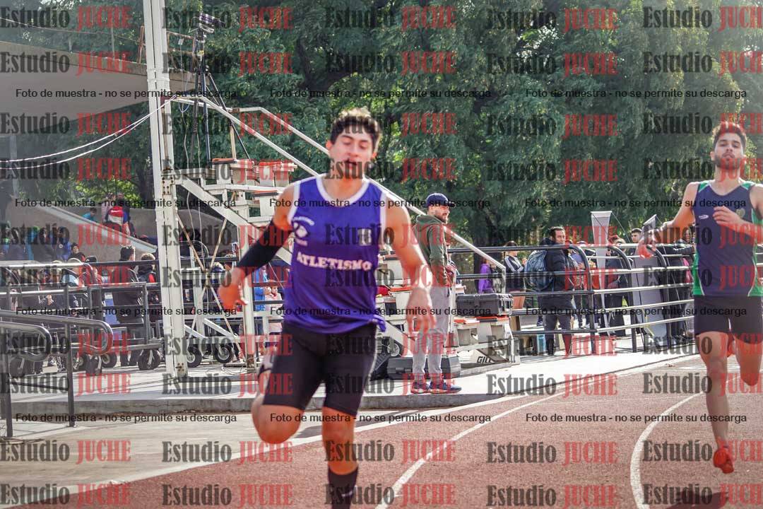 Fotos de los 100 m llanos de varones