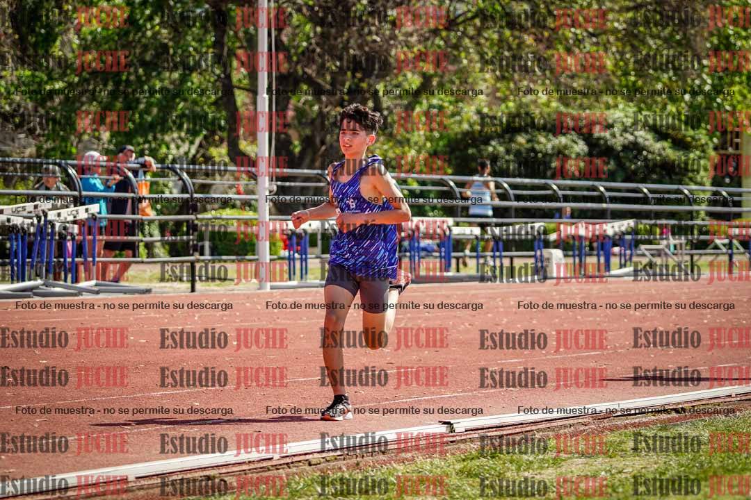 Fotos de los 2400 m de varones