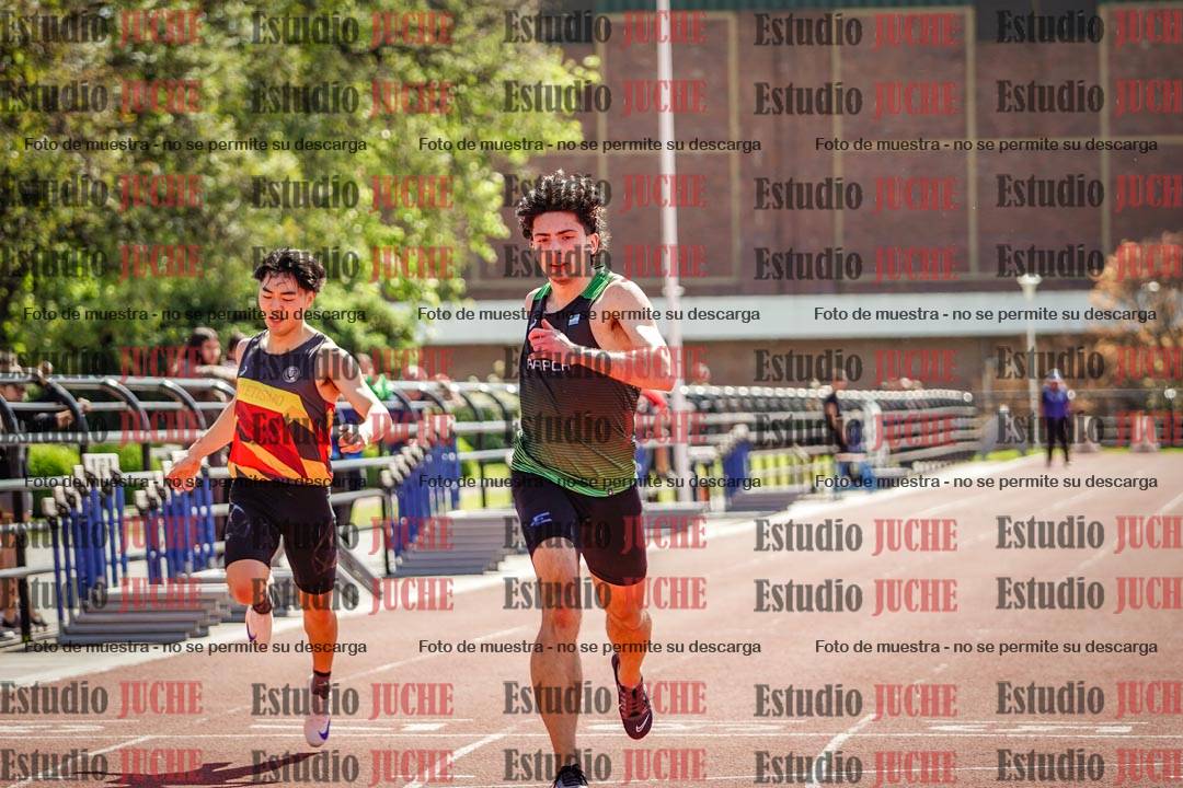 Fotos de los 200 m llanos de varones