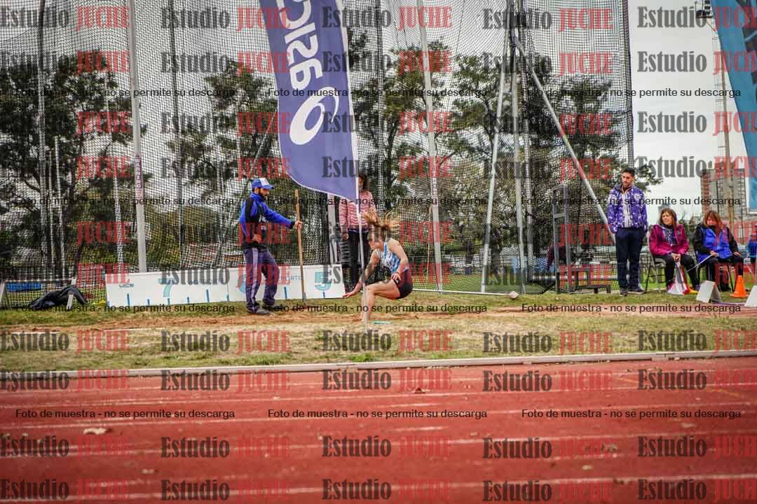 Fotos del salto en largo de mujeres - heptatlón 5