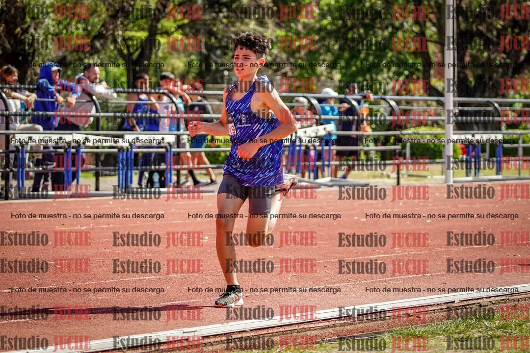 Fotos de los 2400 m de varones