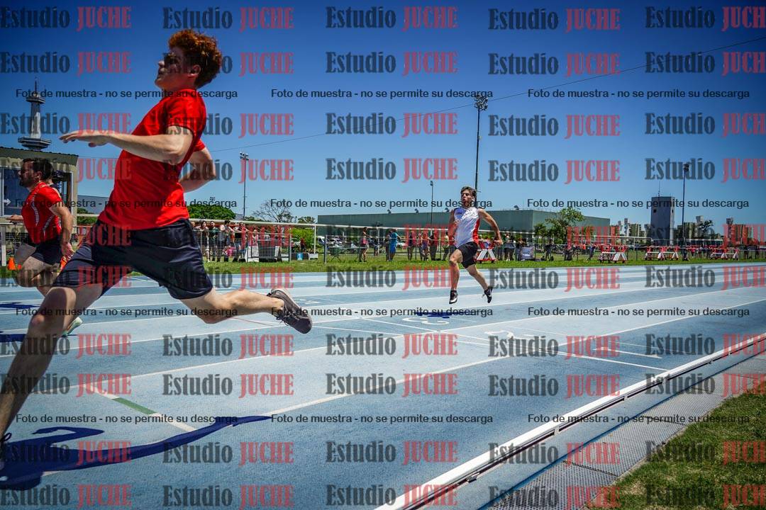 Fotos de los 100 m llanos de varones