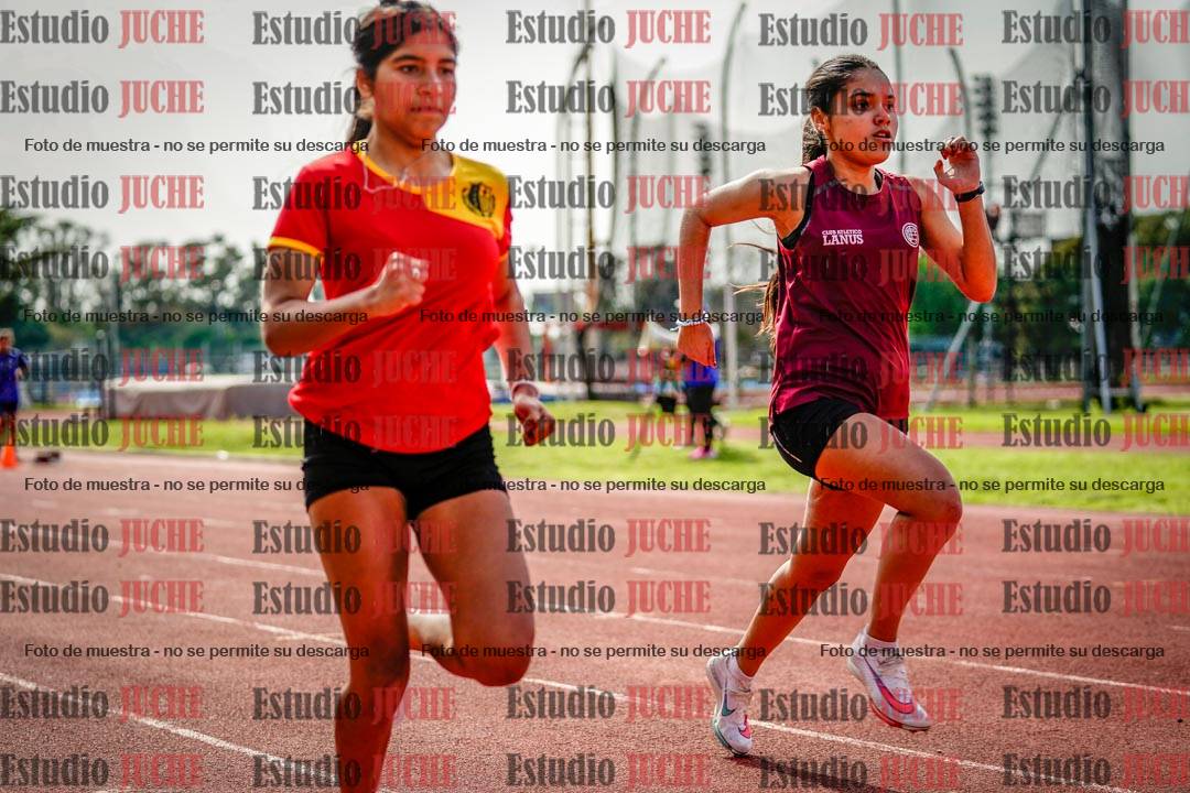 Fotos de los 80 m llanos de mujeres
