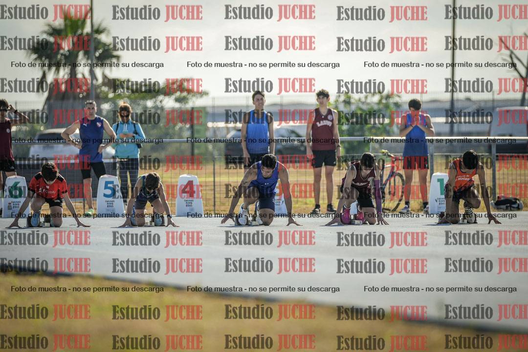 Fotos de los 100 m llanos de varones