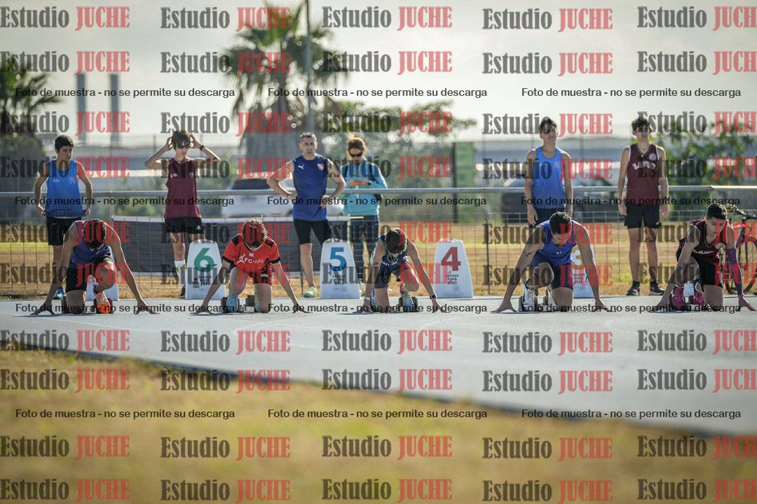 Fotos de los 100 m llanos de varones