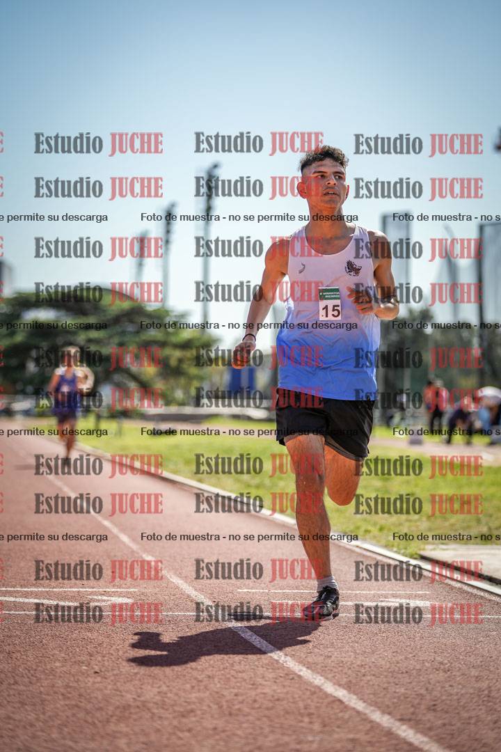 Fotos de los 2400 m de varones