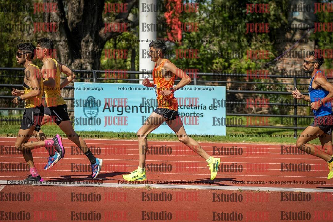Fotos de los 10.000 m de mujeres y varones - serie 2