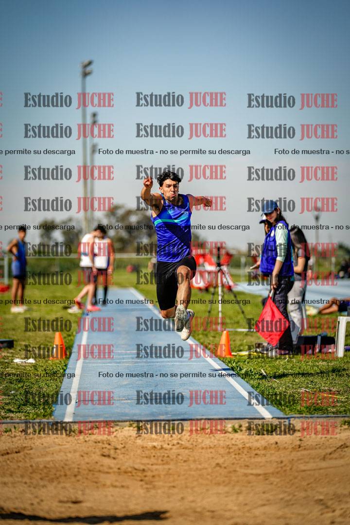 Fotos del salto triple de varones