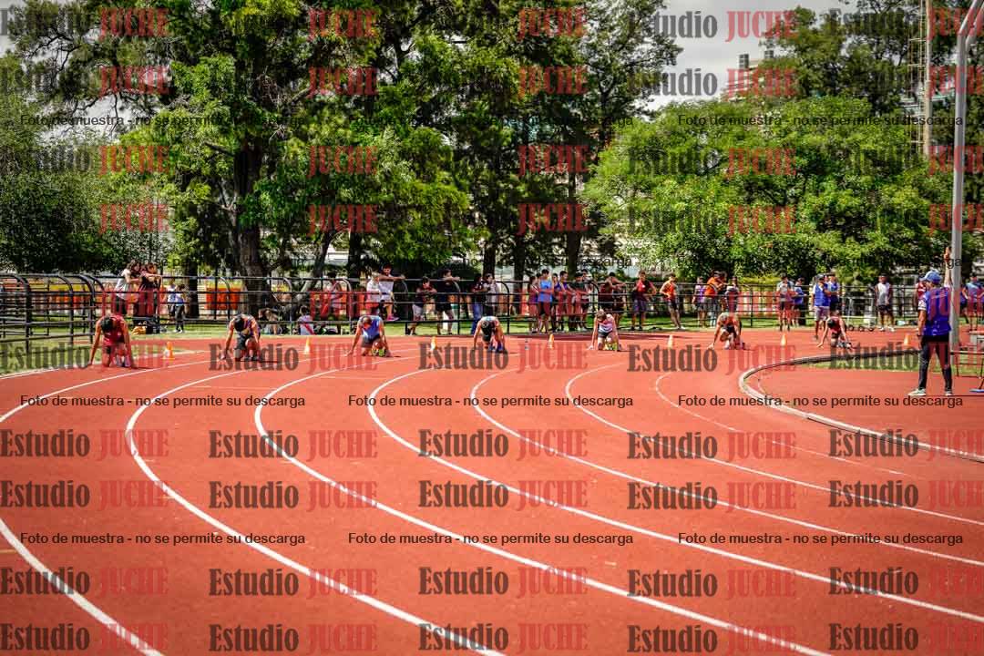 Fotos de los 200 m llanos de varones