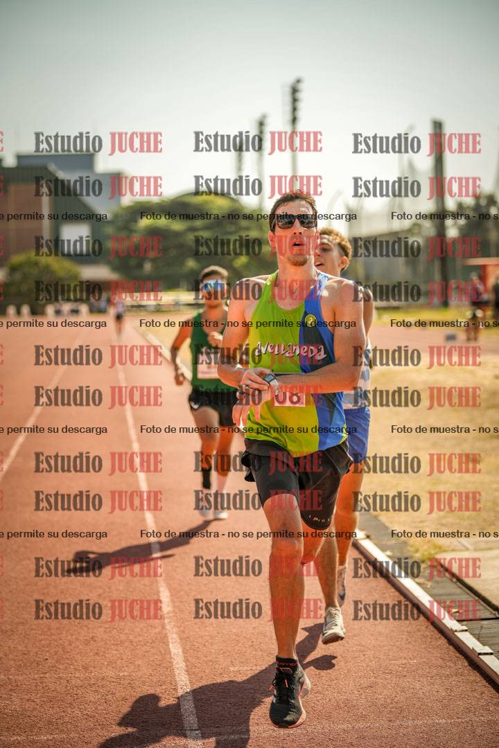 Fotos de los 3000 m llanos de varones