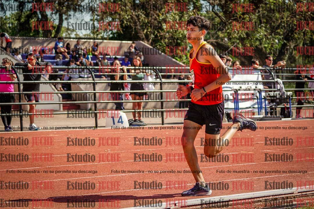 Fotos de los 2400 m de varones