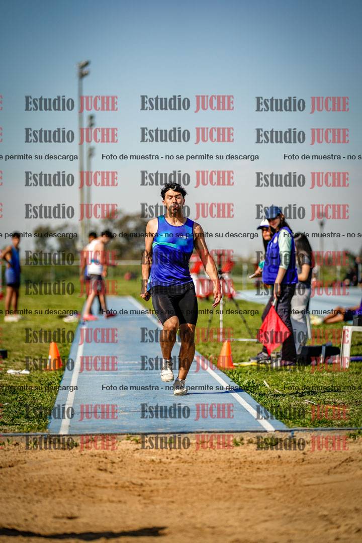 Fotos del salto triple de varones