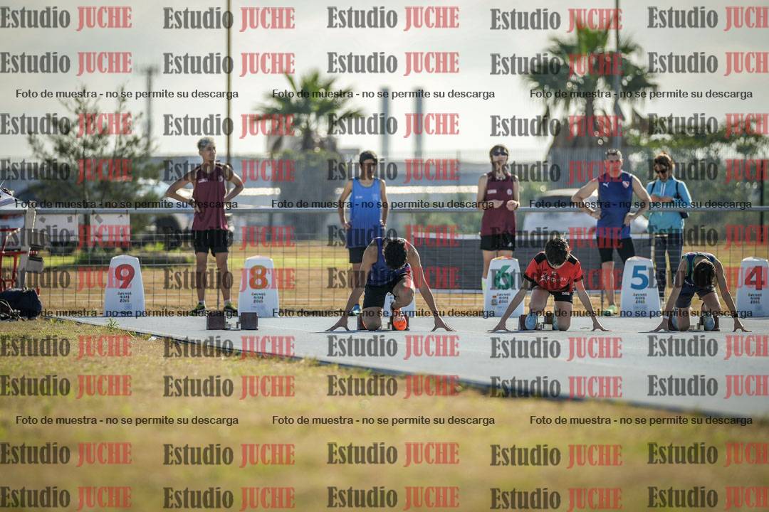 Fotos de los 100 m llanos de varones