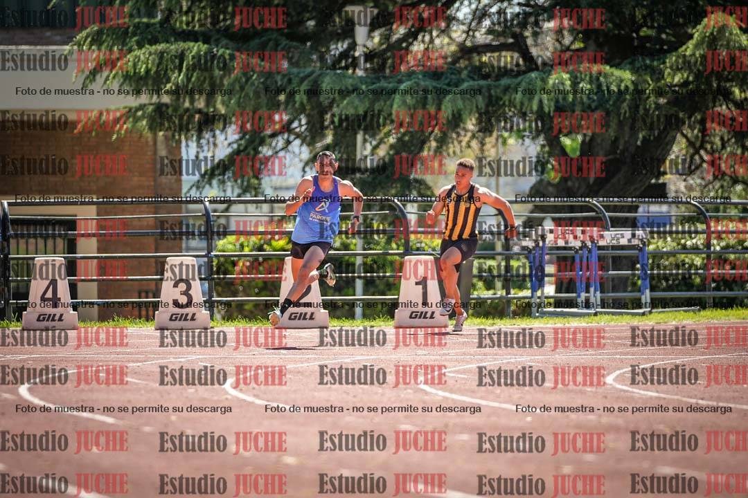 Fotos de los 200 m llanos de varones
